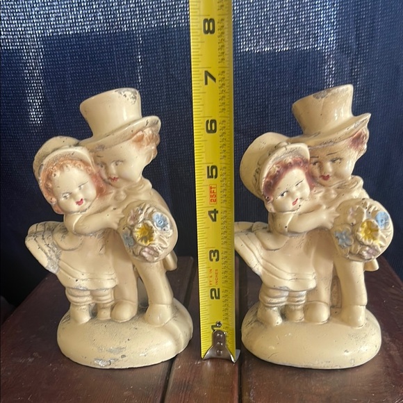 Vintage Cream Bookends with Figurines - Picture 6 of 9